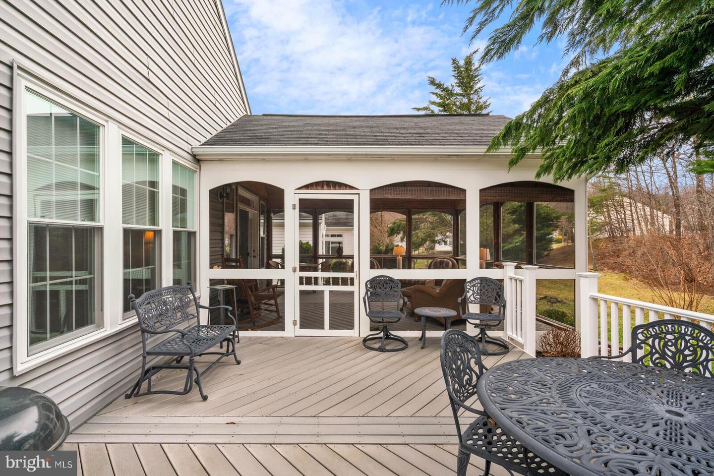 3932 Solstice LANE