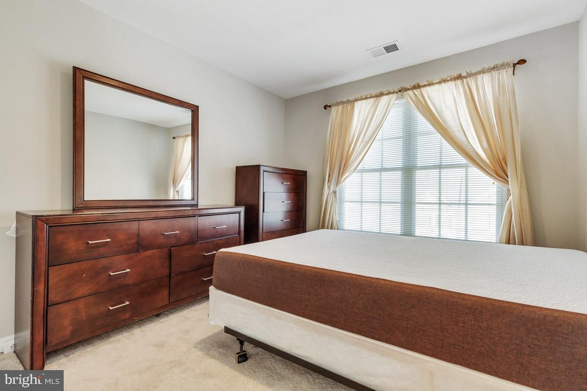 9743 Cheshire Ridge CIRCLE