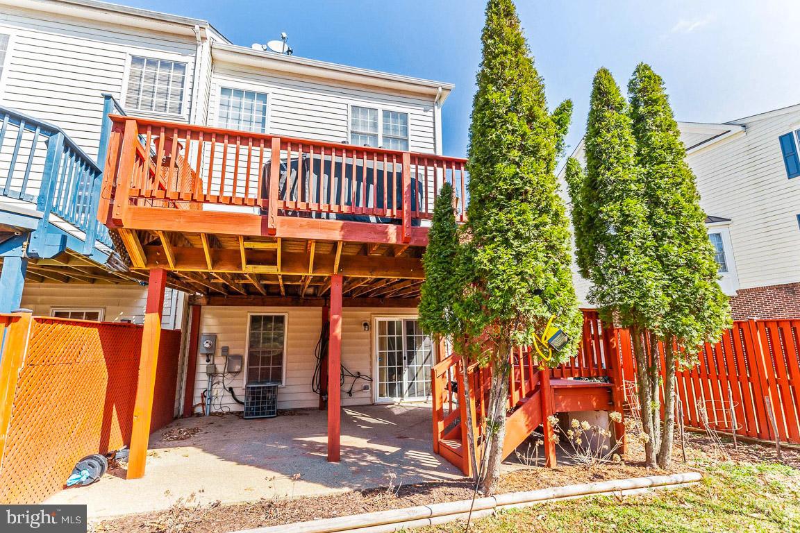 9743 Cheshire Ridge CIRCLE
