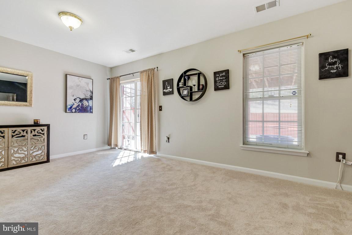9743 Cheshire Ridge CIRCLE
