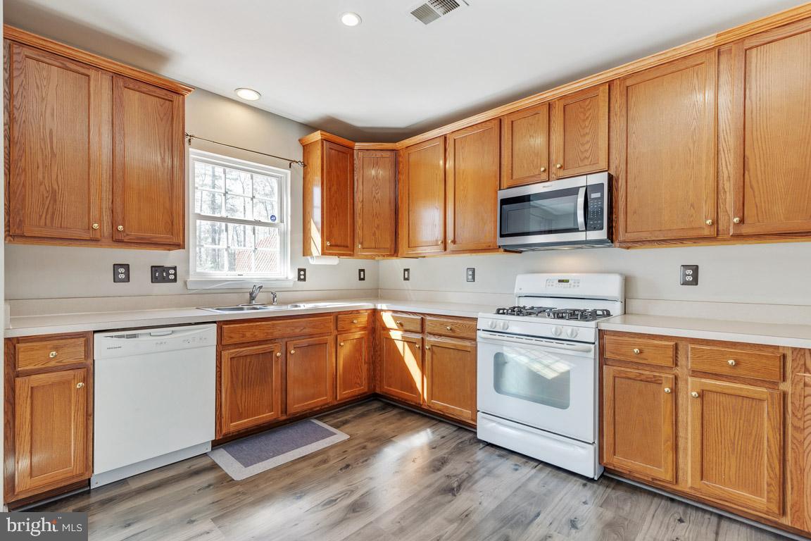 9743 Cheshire Ridge CIRCLE