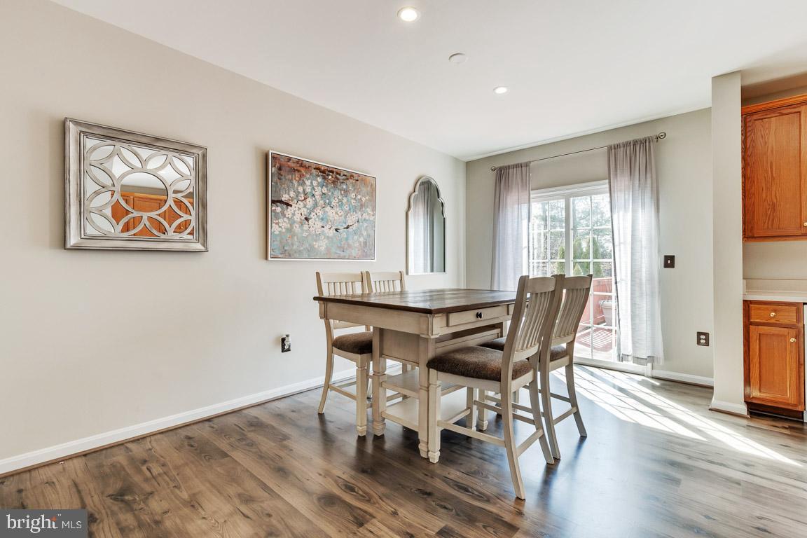 9743 Cheshire Ridge CIRCLE