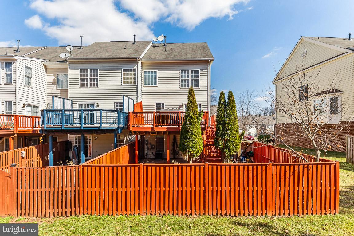 9743 Cheshire Ridge CIRCLE