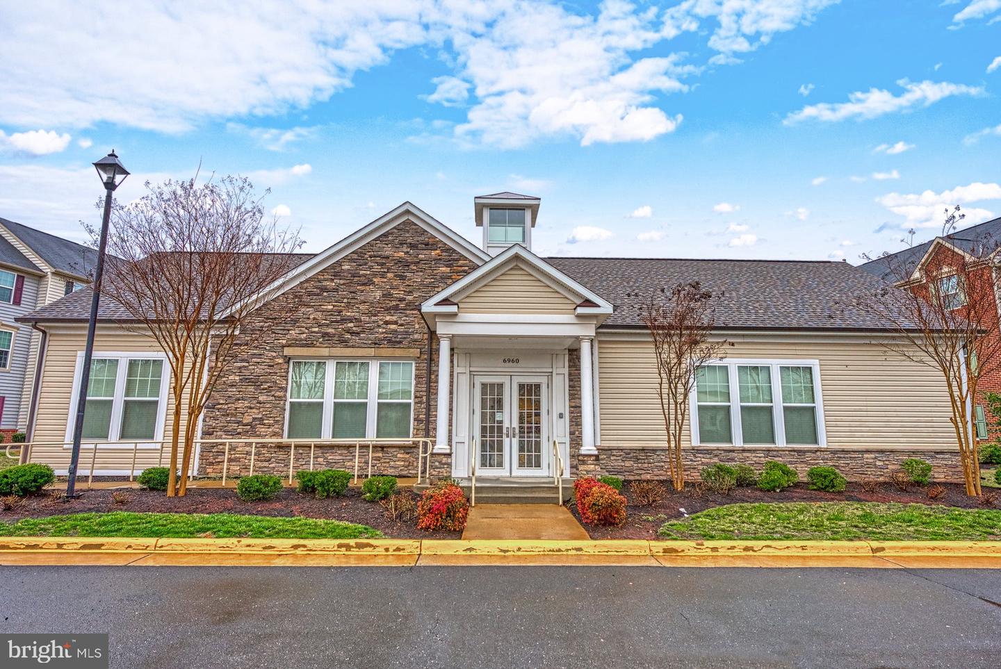 13826 Litespeed WAY