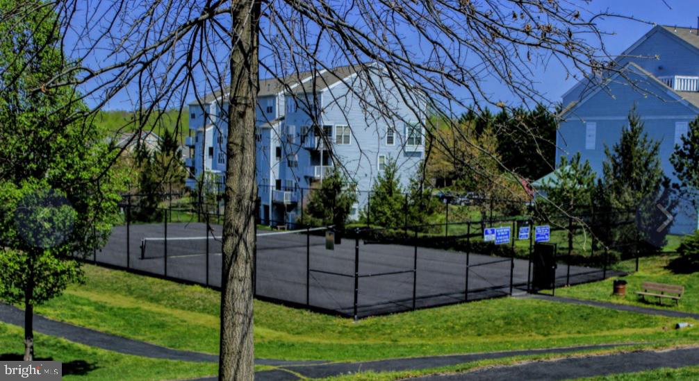 2703 Crabapple COURT