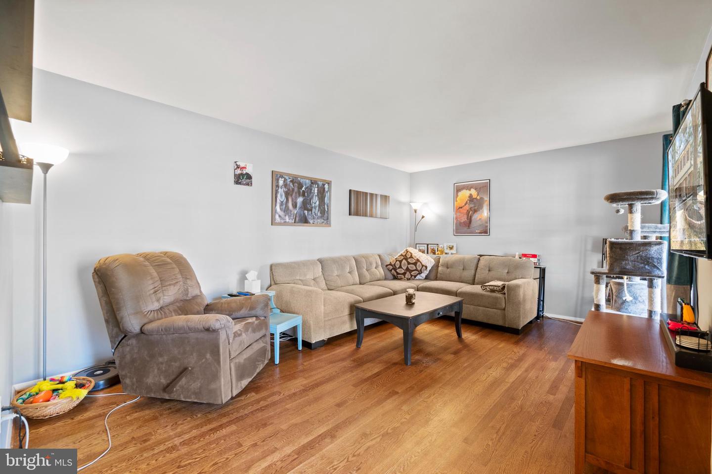 2703 Crabapple COURT