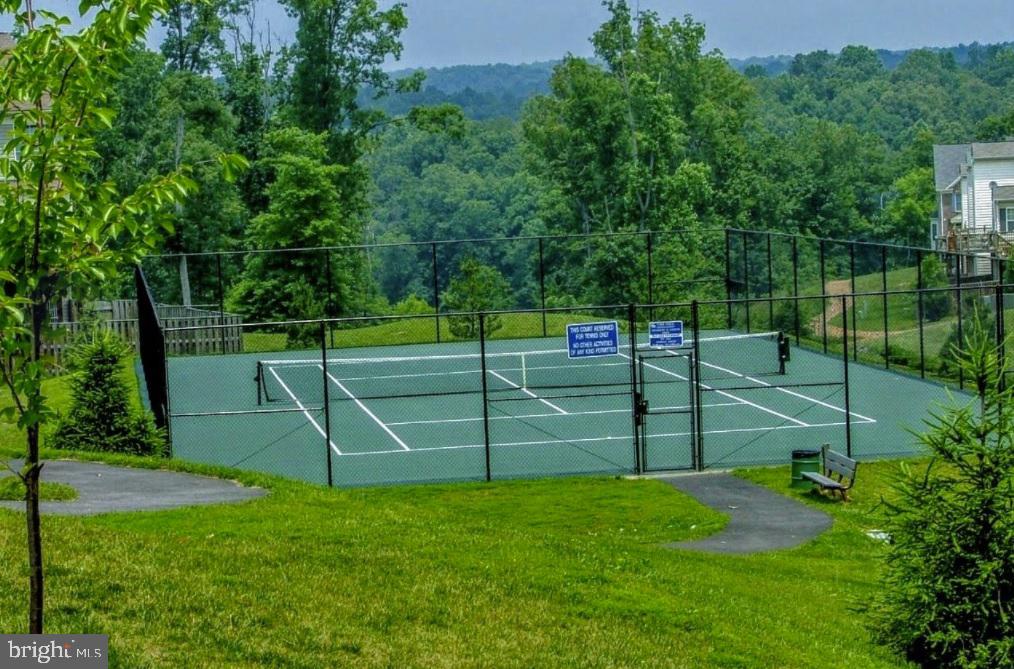 2703 Crabapple COURT