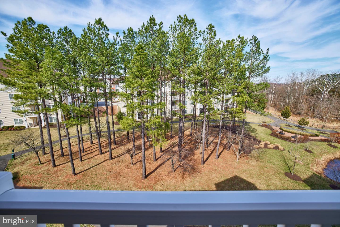 15211 Royal Crest DRIVE Unit: 402