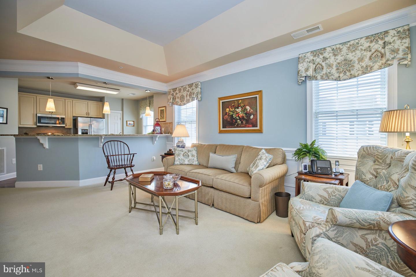 15211 Royal Crest DRIVE Unit: 402