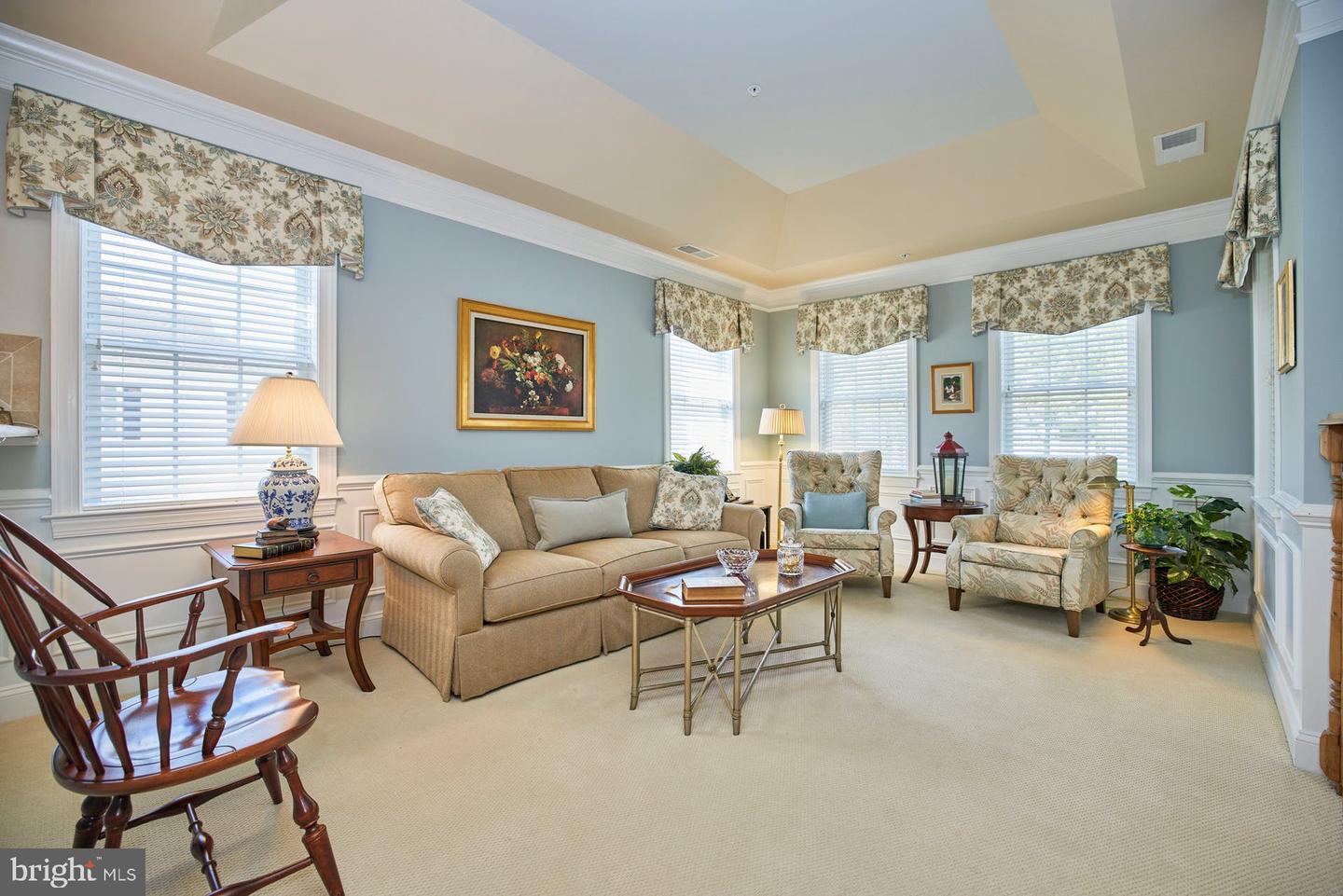 15211 Royal Crest DRIVE Unit: 402