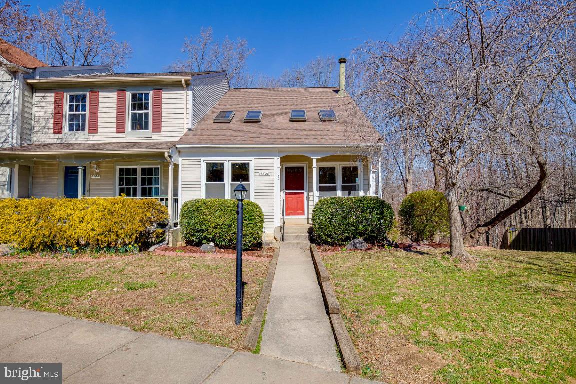 4320 Jonathan COURT