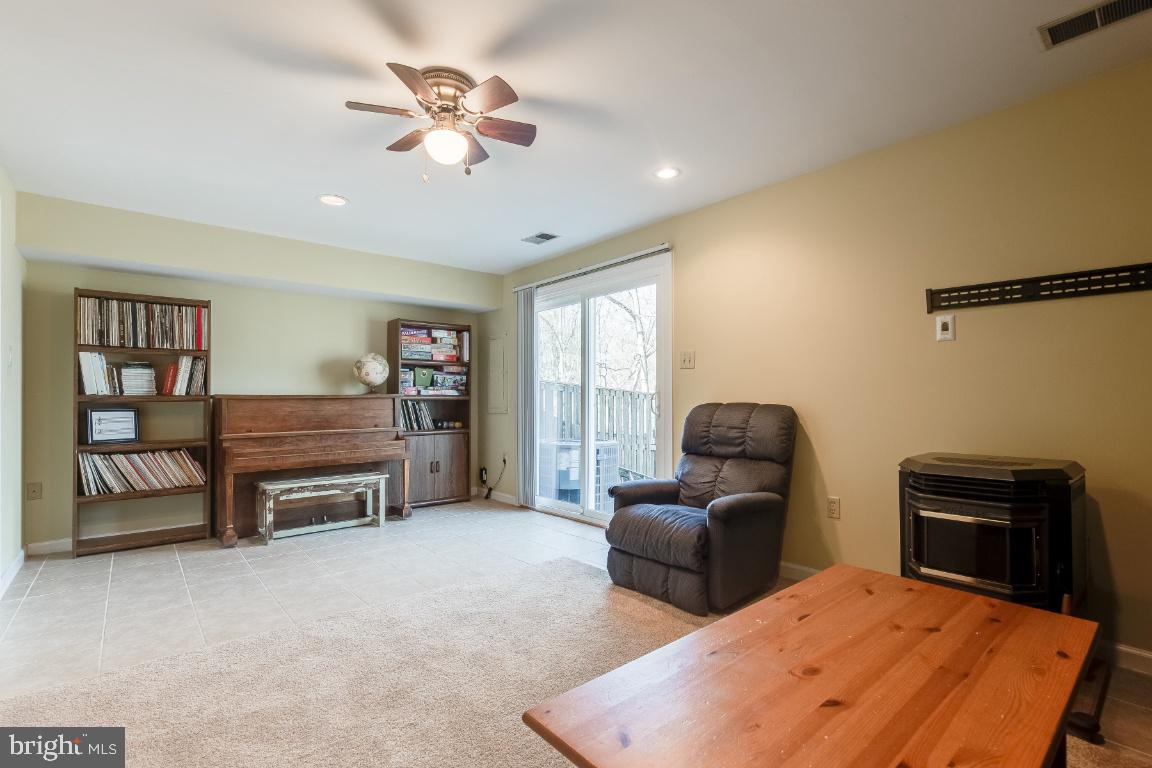 4320 Jonathan COURT