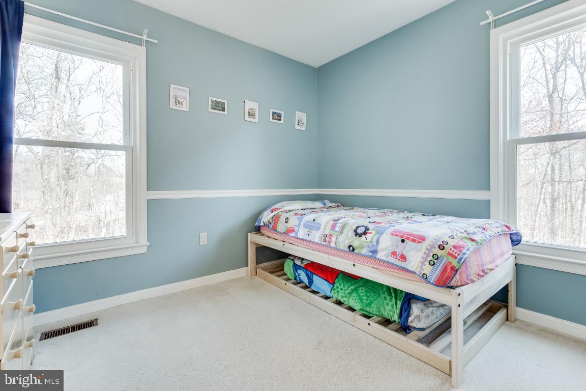 4320 Jonathan COURT