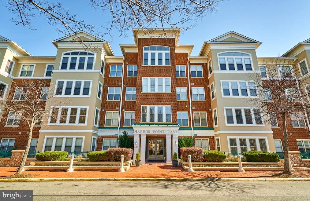 440 Belmont Bay DRIVE Unit: 214