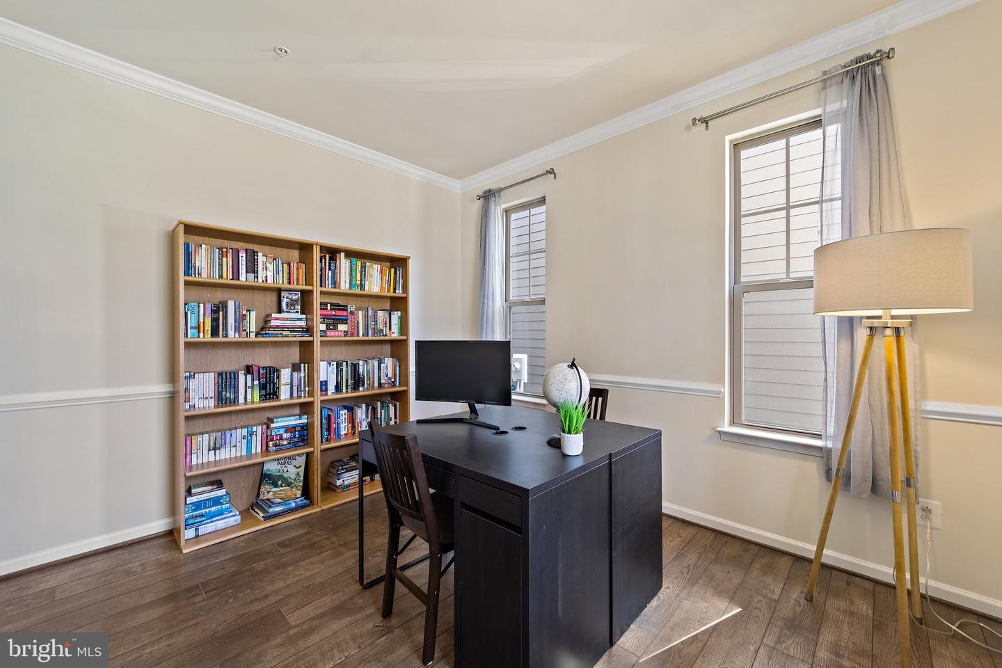 18205 Thunderbolt ROAD