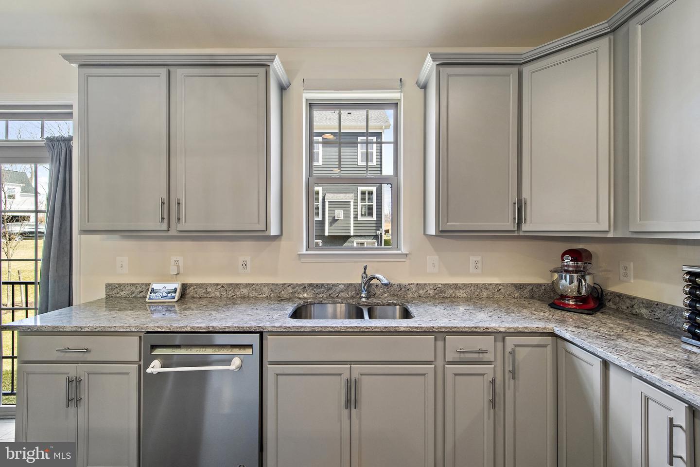 18205 Thunderbolt ROAD