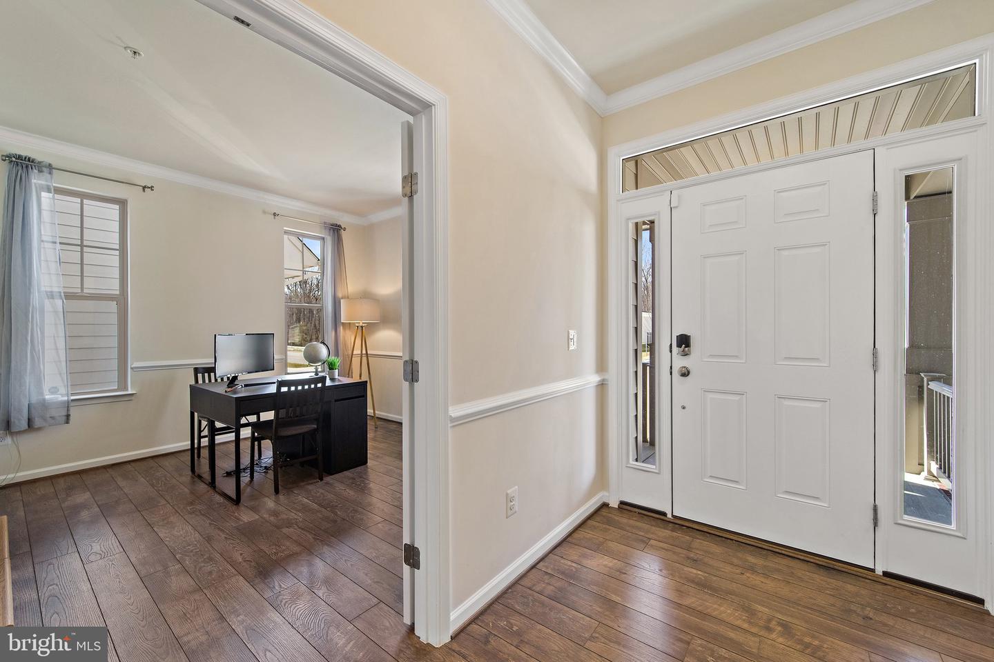 18205 Thunderbolt ROAD