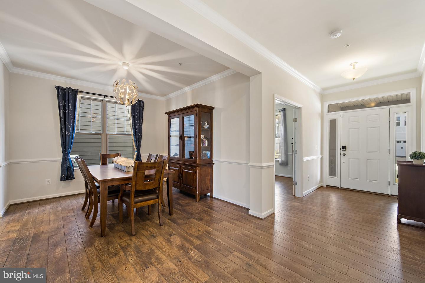 18205 Thunderbolt ROAD