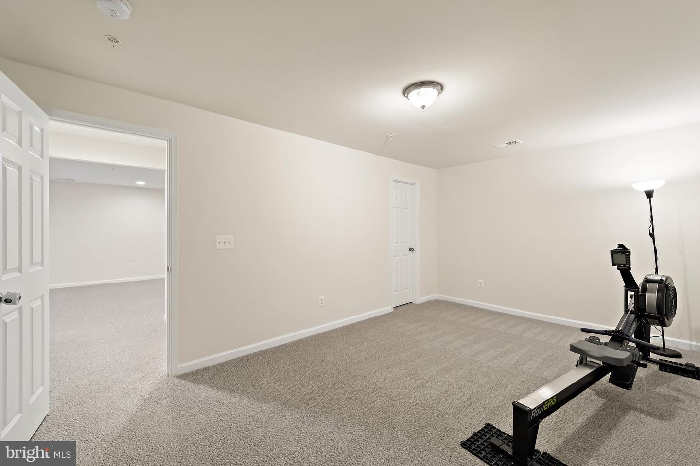 18205 Thunderbolt ROAD