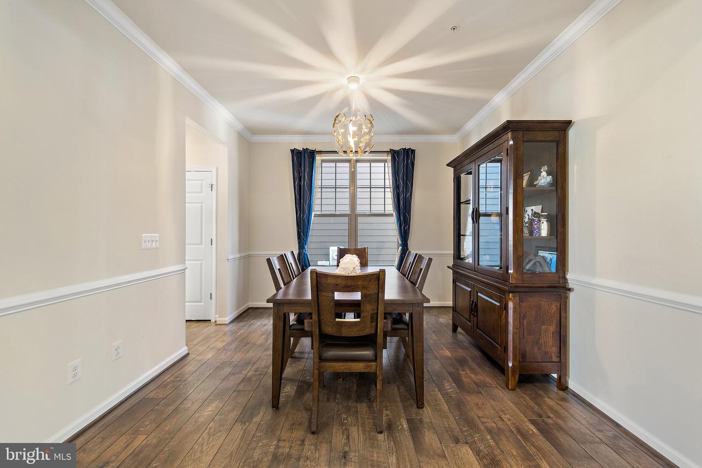 18205 Thunderbolt ROAD