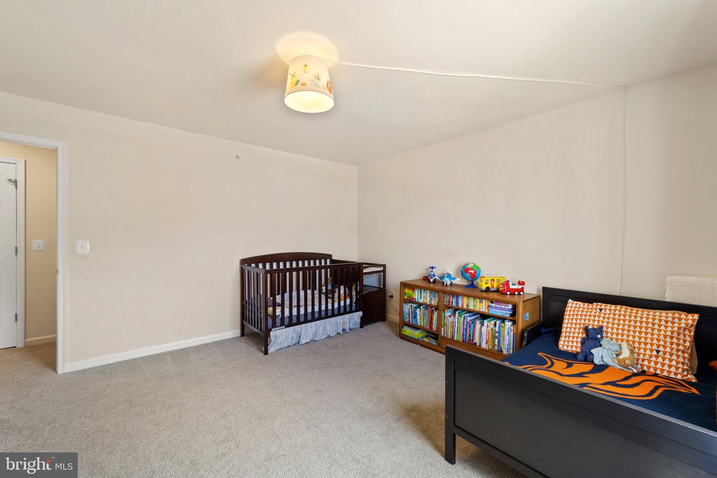 18205 Thunderbolt ROAD