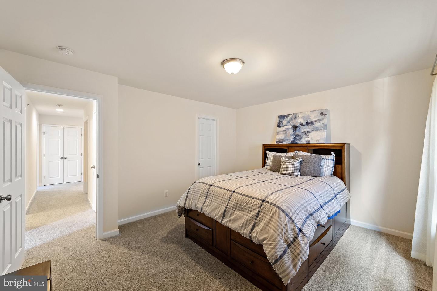 18205 Thunderbolt ROAD