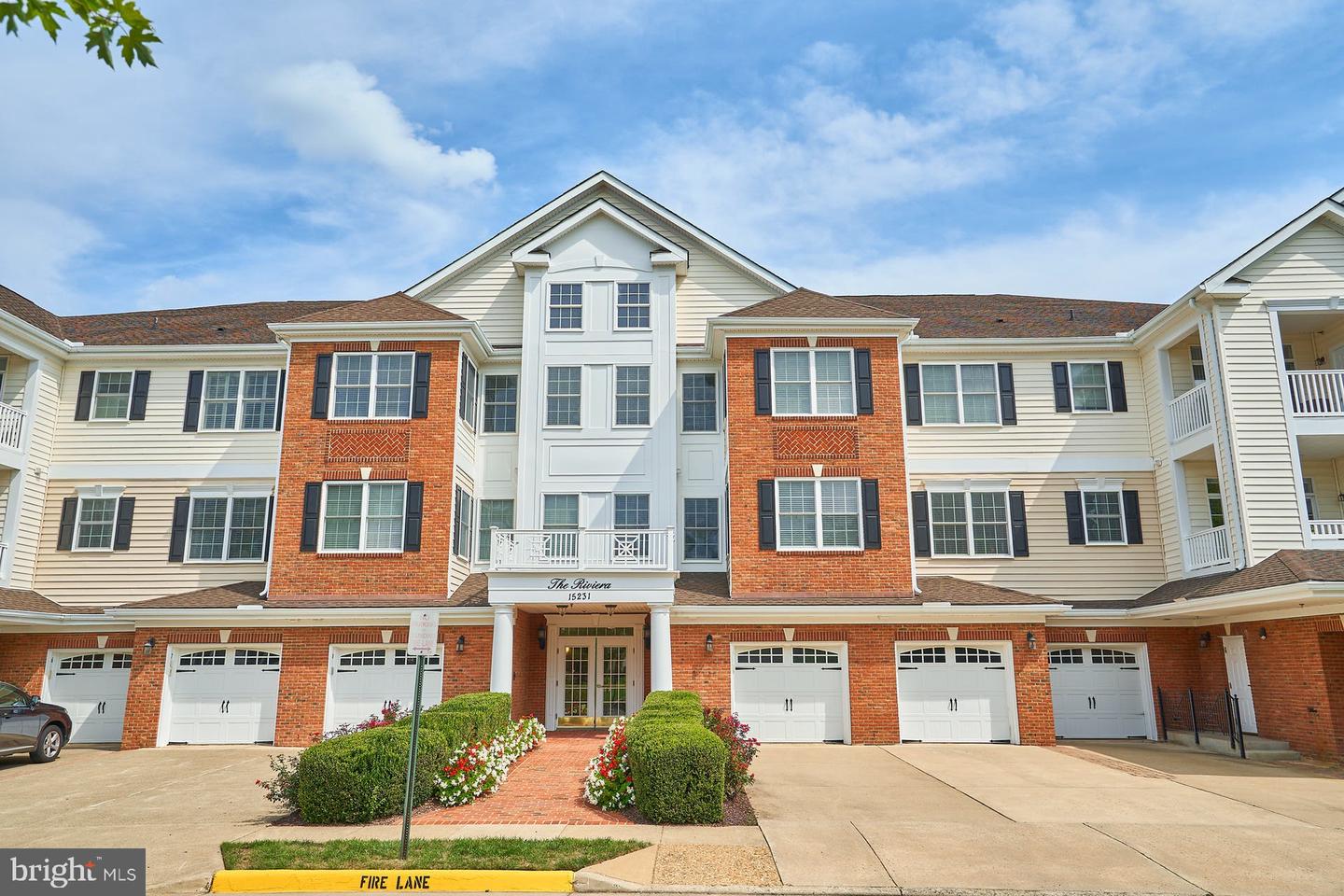 15231 Royal Crest DRIVE Unit: 306