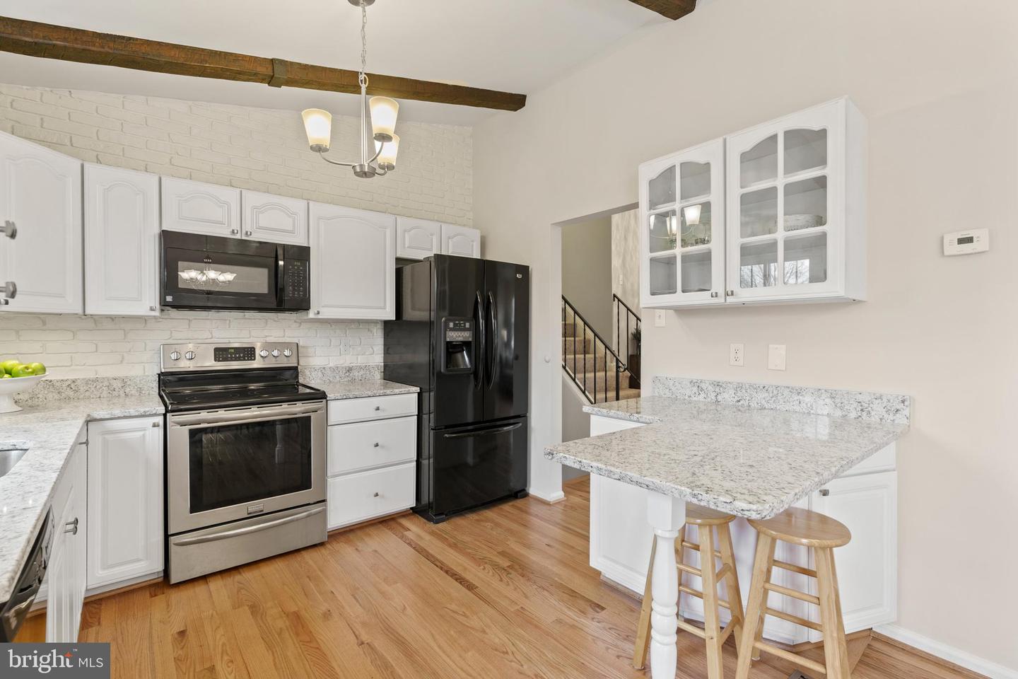 7647 Michelle COURT