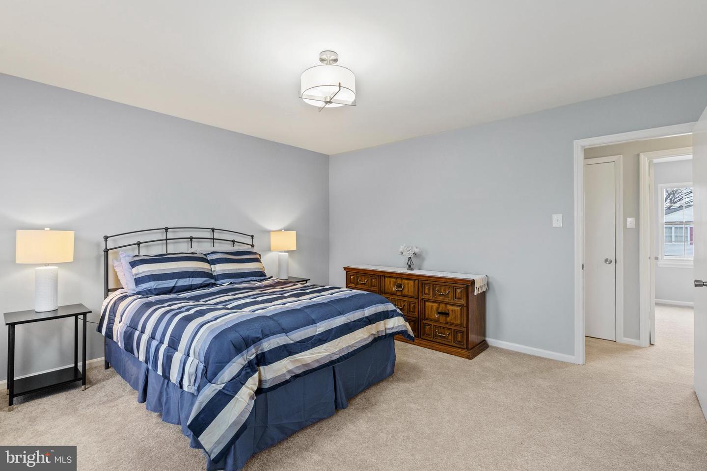 7647 Michelle COURT