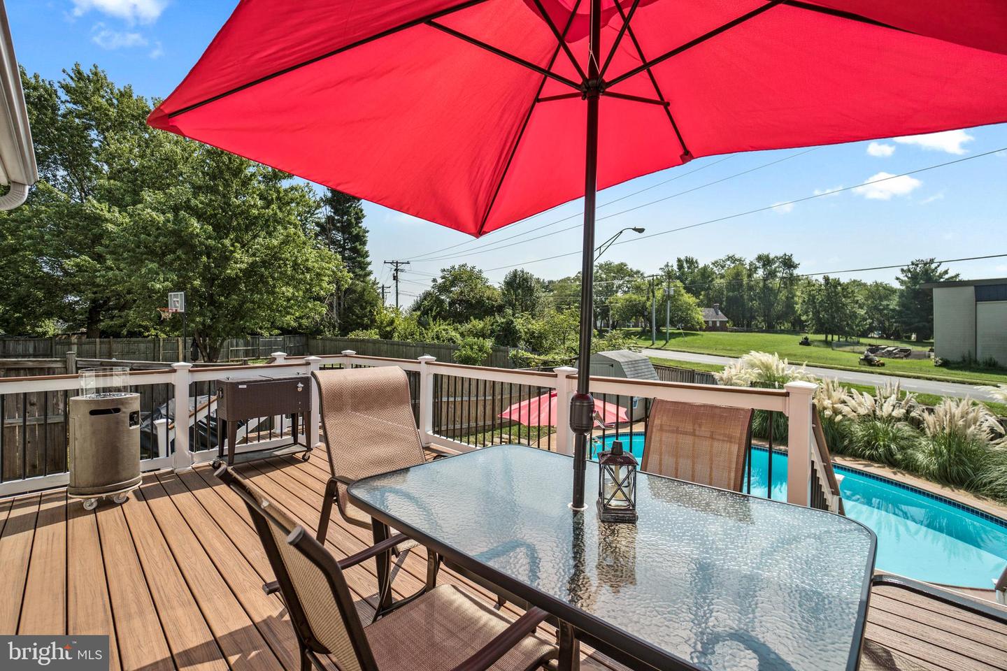 7647 Michelle COURT