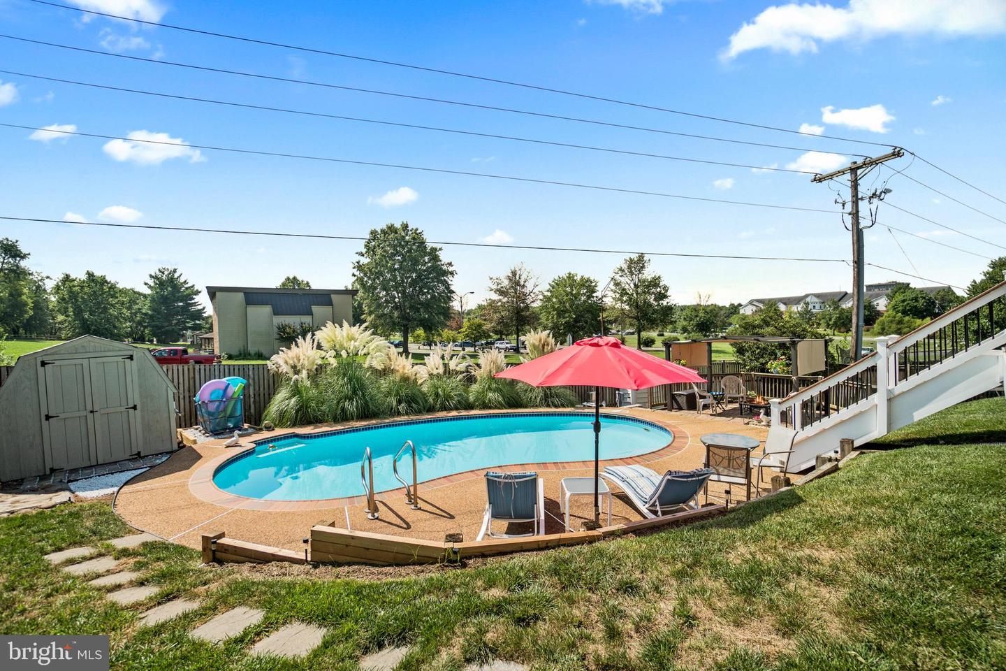 7647 Michelle COURT