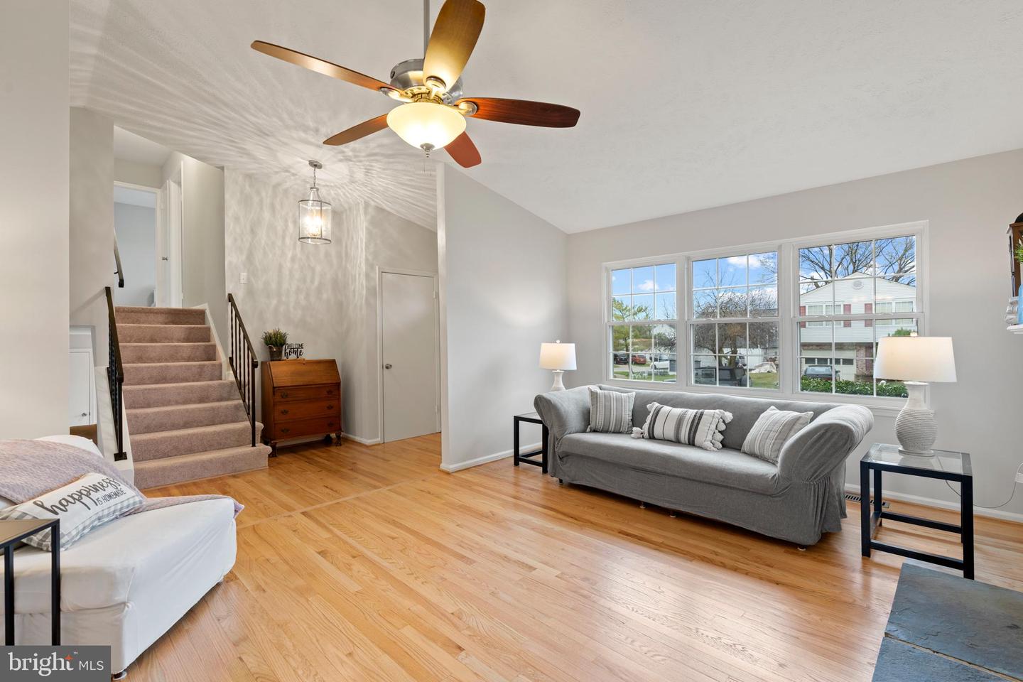 7647 Michelle COURT