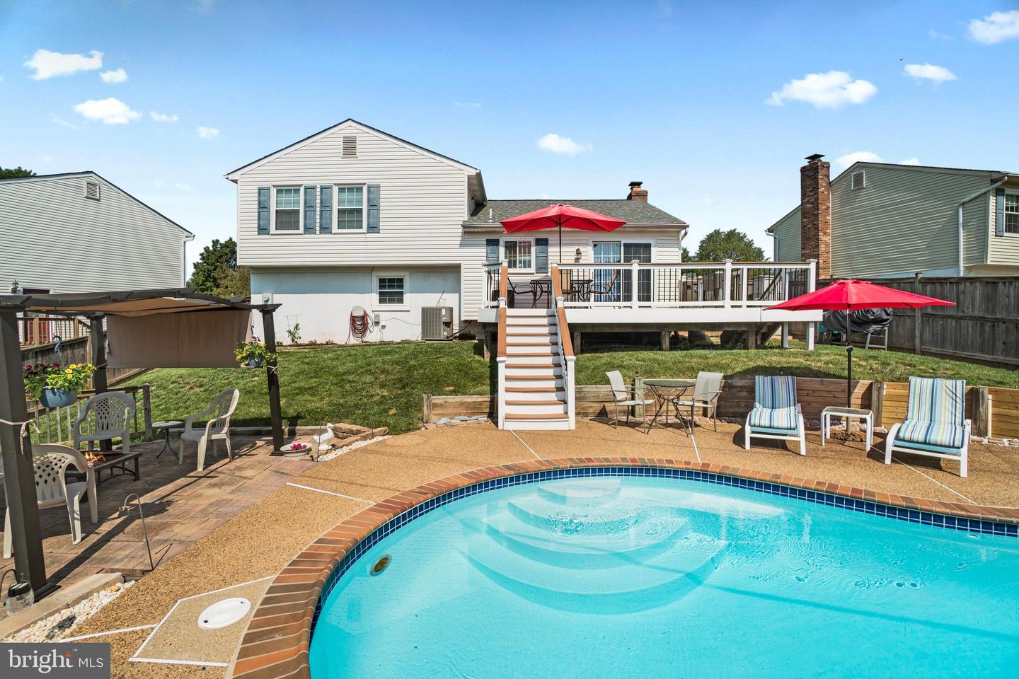 7647 Michelle COURT