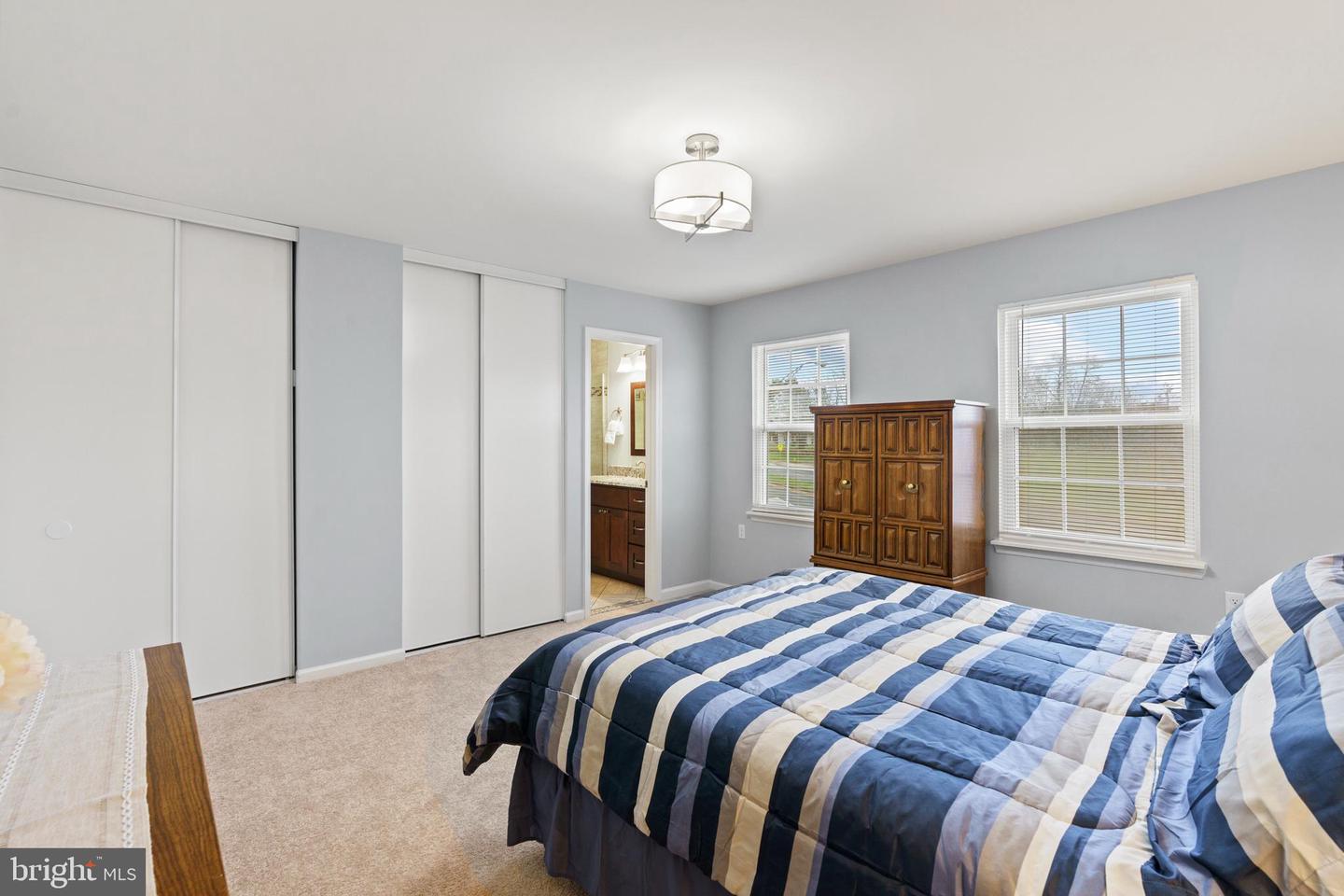 7647 Michelle COURT