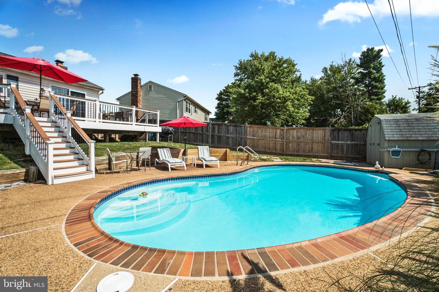 7647 Michelle COURT