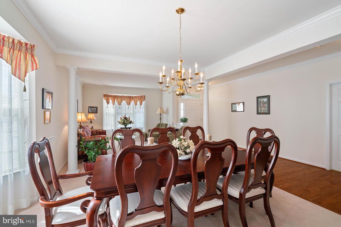 3933 Solstice LANE