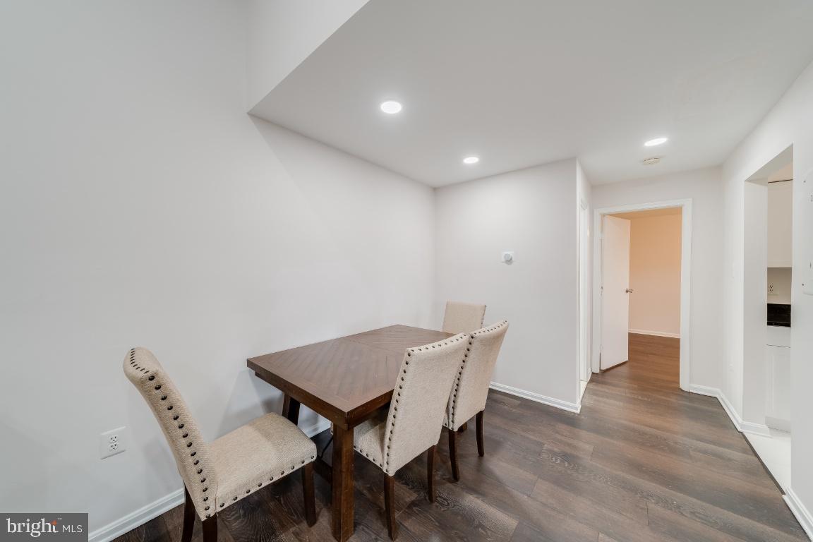 7566 Belle Grae DRIVE Unit: 9
