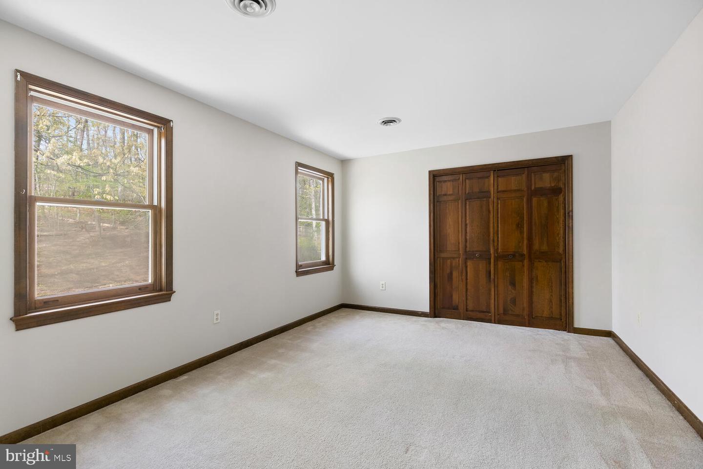 18602 Cabin ROAD