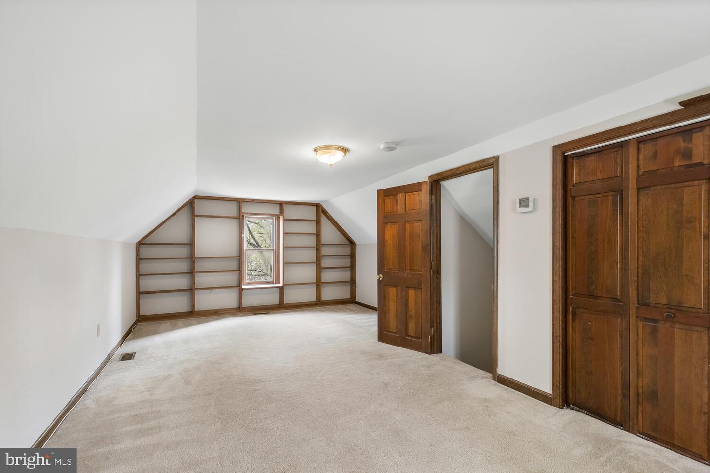 18602 Cabin ROAD