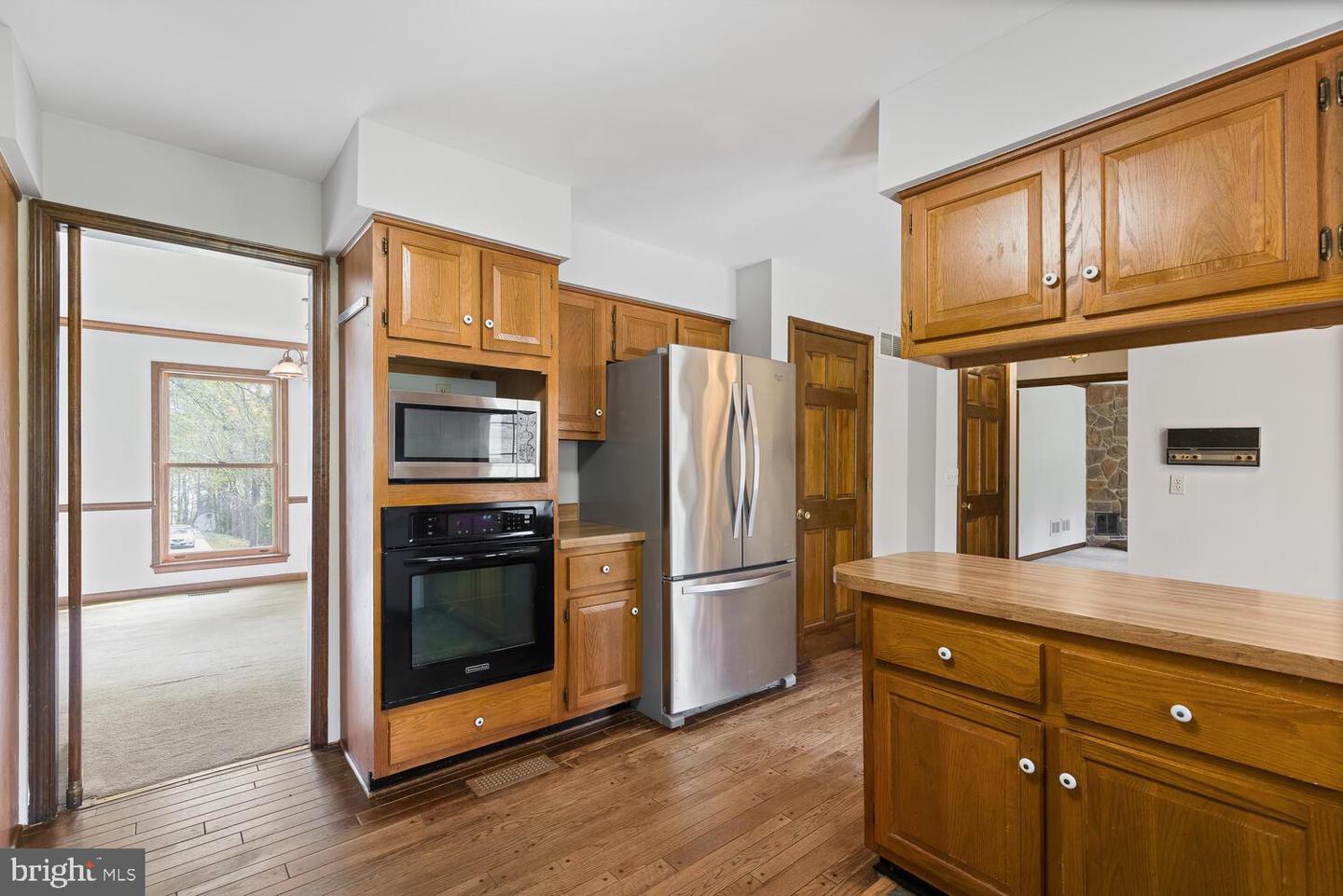 18602 Cabin ROAD