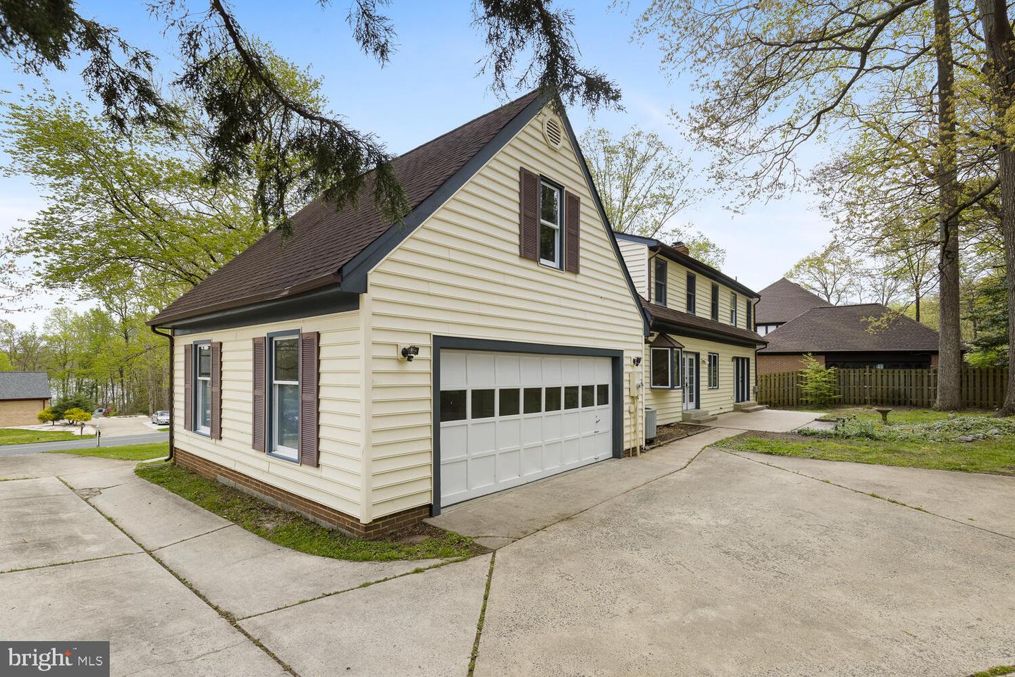 18602 Cabin ROAD