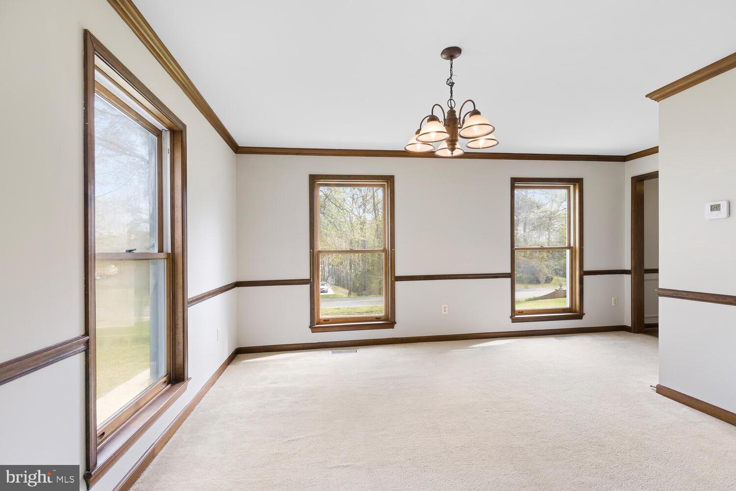 18602 Cabin ROAD