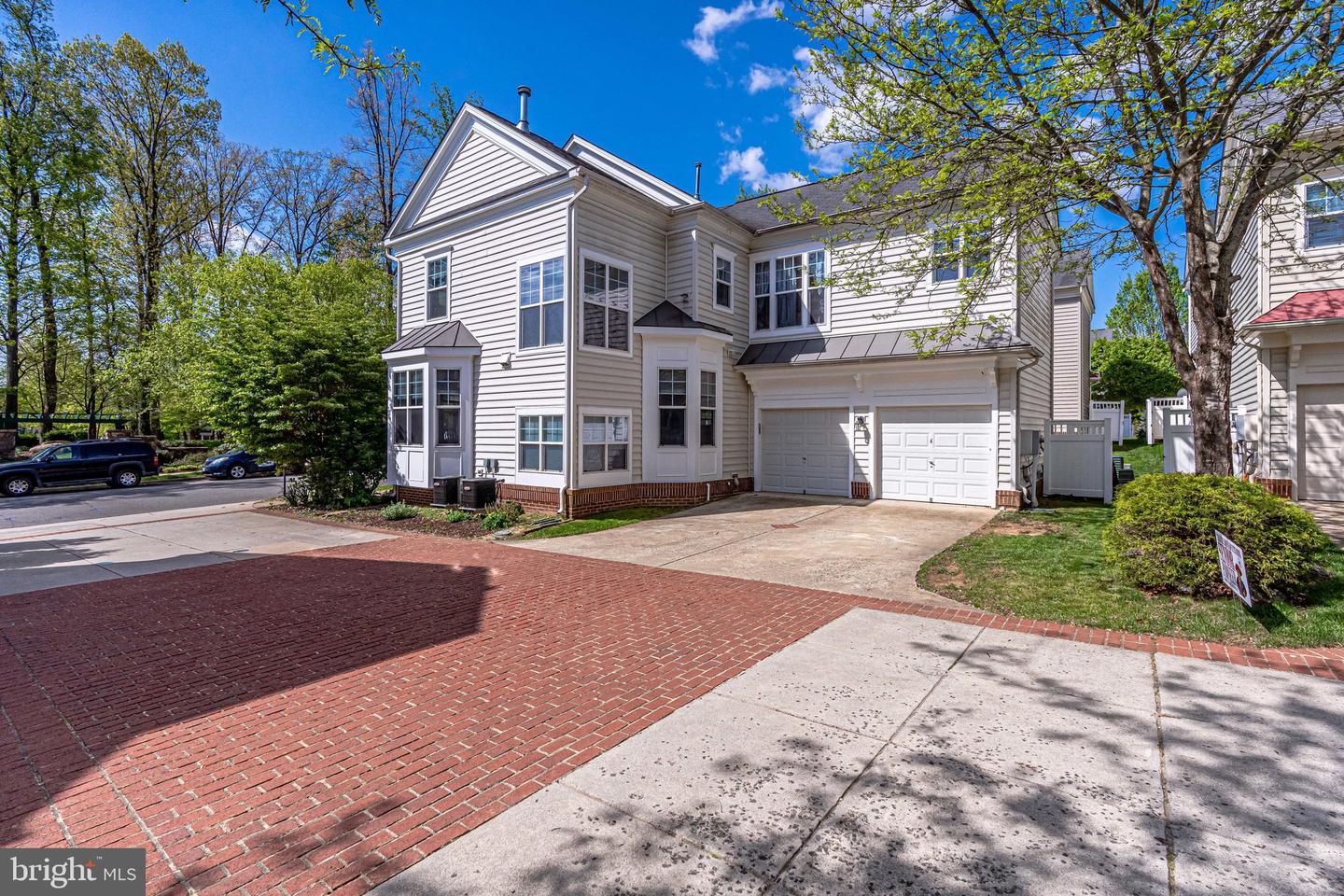 14372 Sharpshinned DRIVE