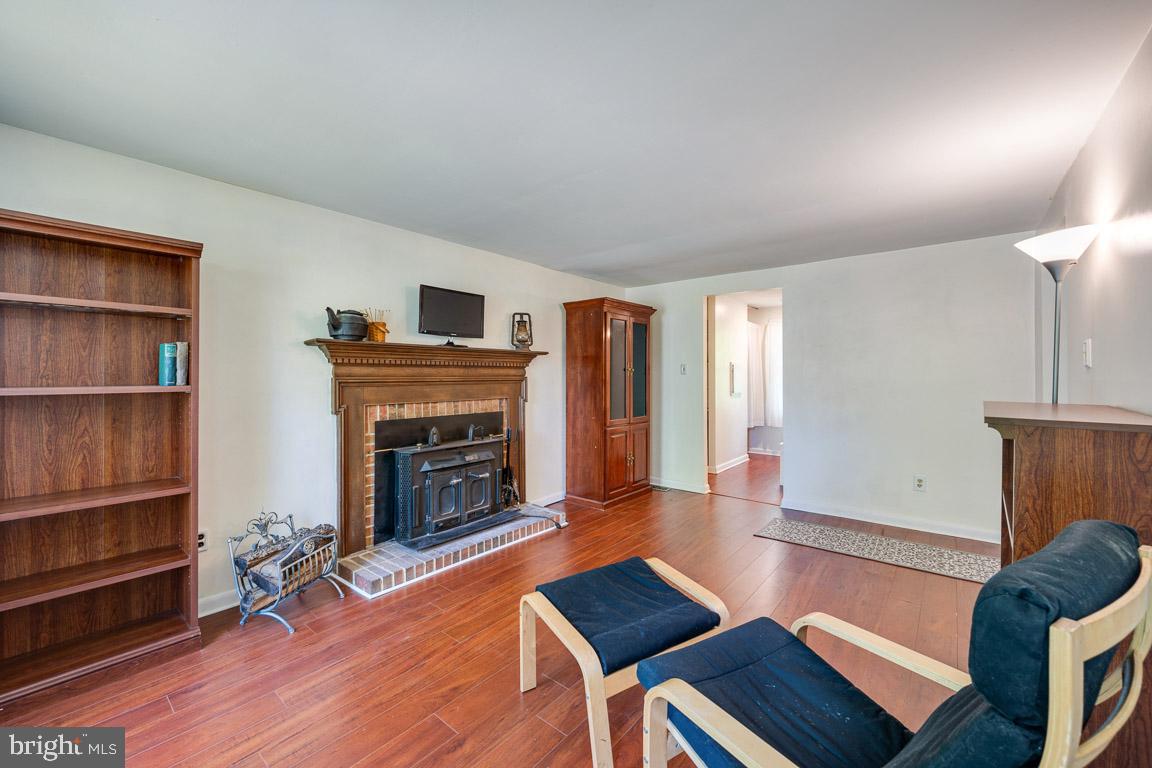 15811 Lazy Day LANE