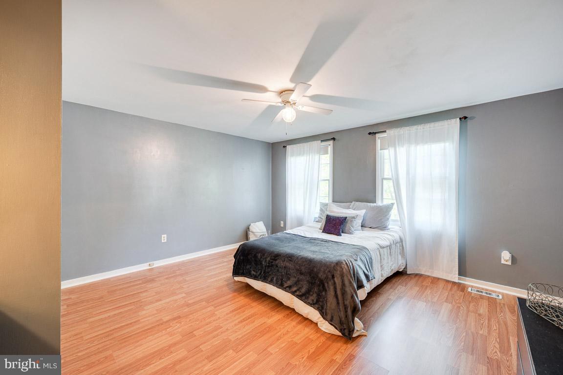 15811 Lazy Day LANE