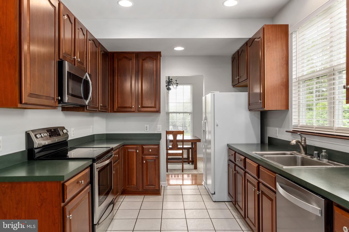 12443 Burghead DRIVE