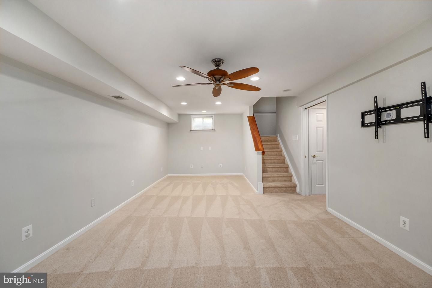 12443 Burghead DRIVE