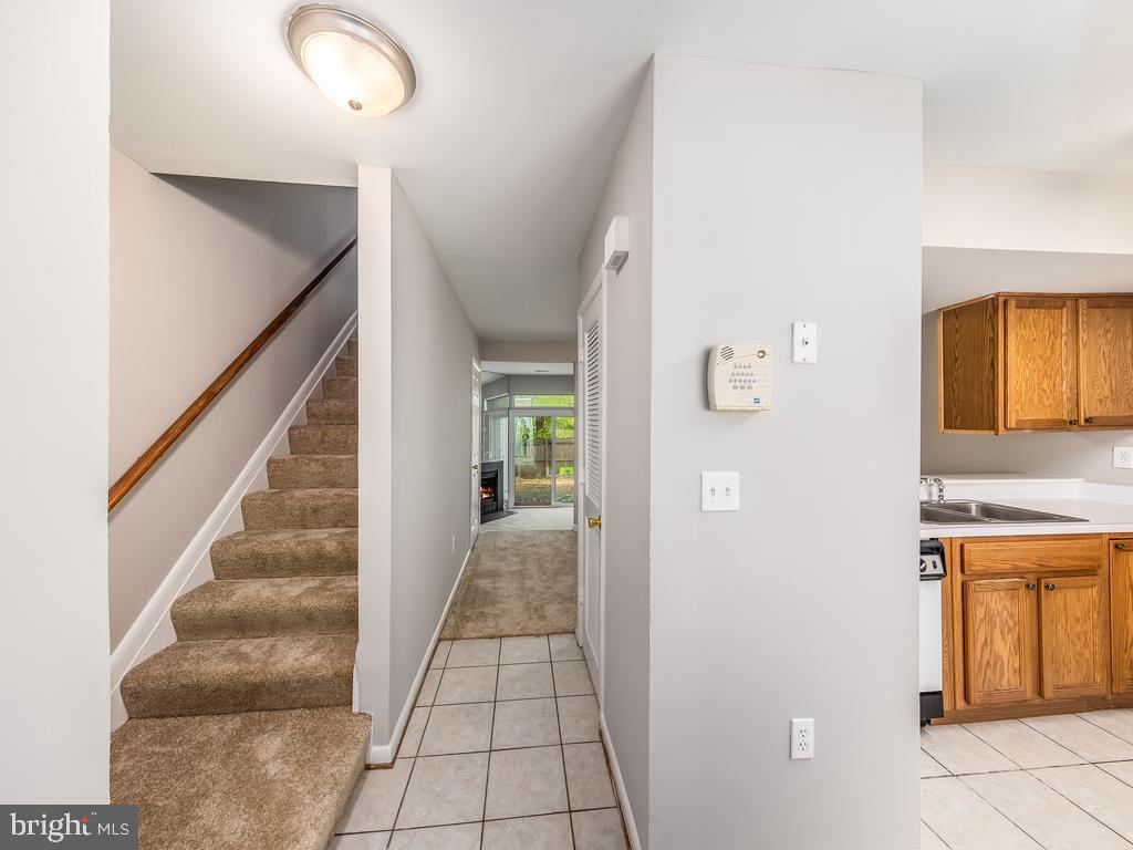 3669 Tavern WAY