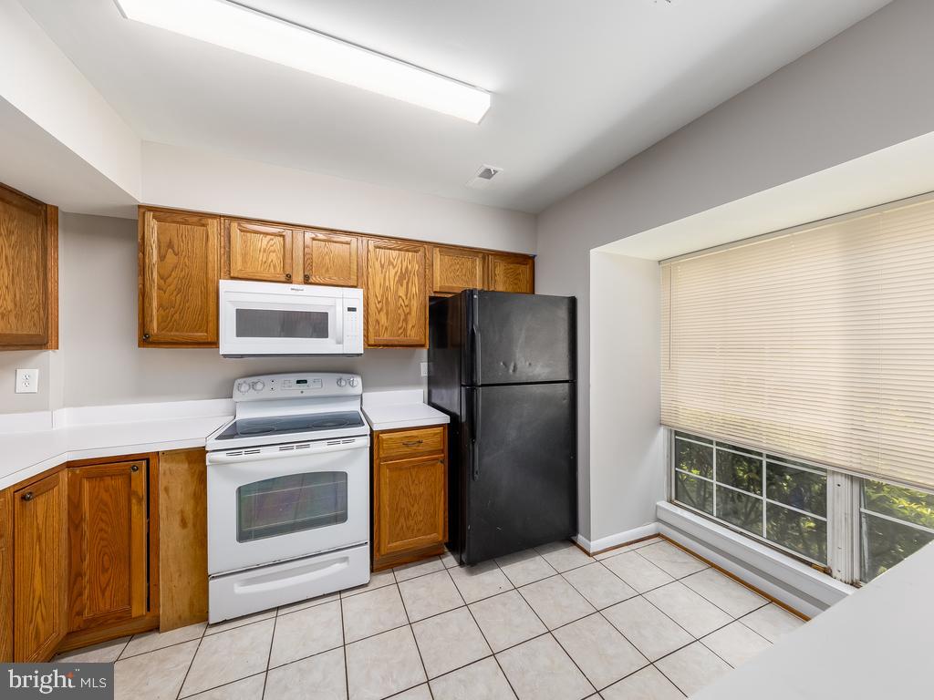 3669 Tavern WAY