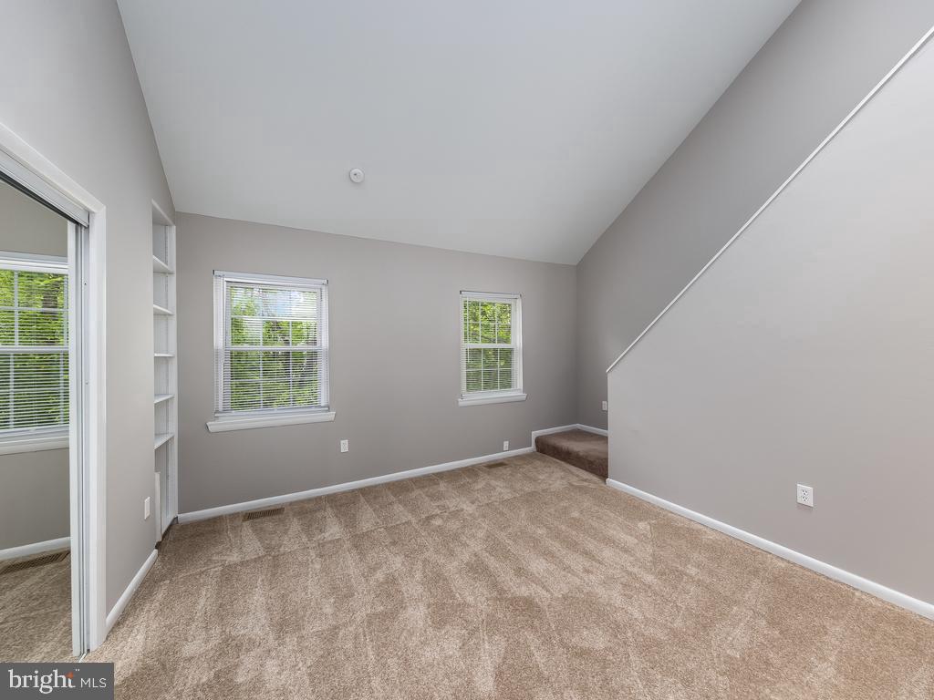 3669 Tavern WAY